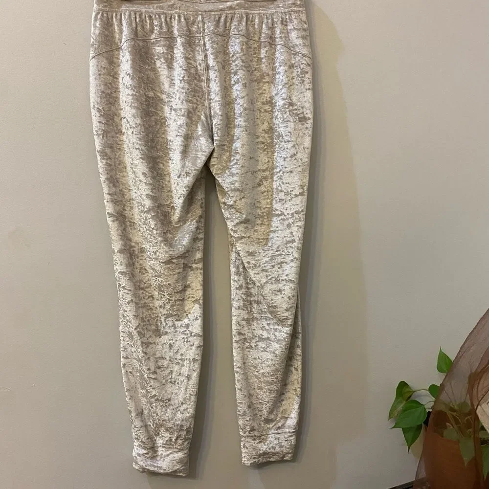 Lululemon Ready to Crush Joggers Women Size 10
